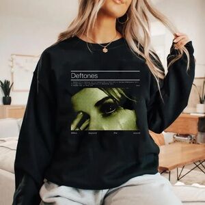 Deftones Tracklist Of Their 2020 Album “Ohms”Graphic Sweatshirt Size Small